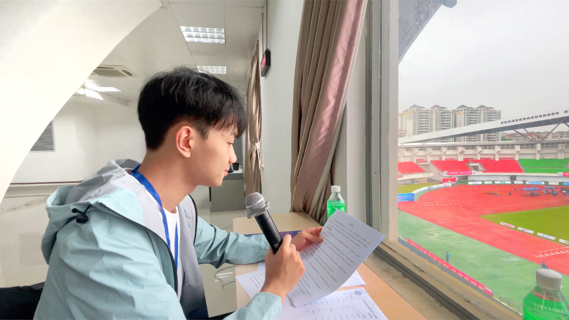 广应科师生齐“上阵”服务2024年中国田径大奖赛在粤举行(图3)