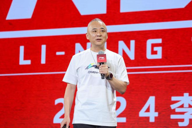 深一度｜一场主题大秀背后李宁“卷”动科技创新(图3)