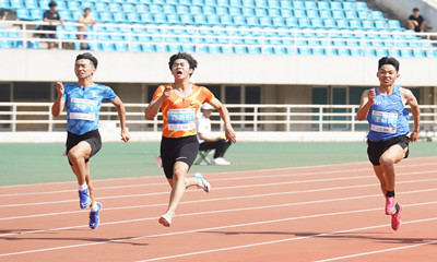 完美体育网站免费观看！全国田径大赛在洛鸣枪