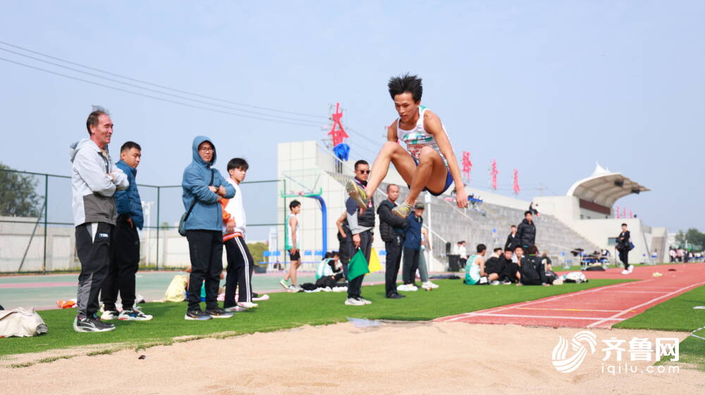 德州市首届田径公开赛成功举办青少年占比95%(图2)