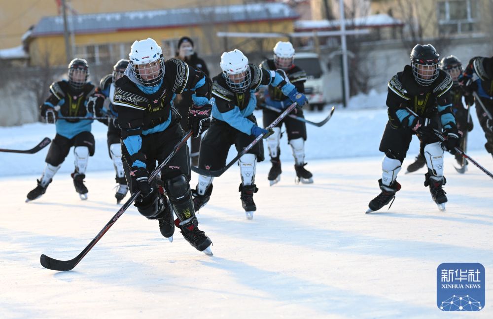 国社之镜·世纪光影丨体育强国之路上影像见证中国体育产业“加速跑”(图7)