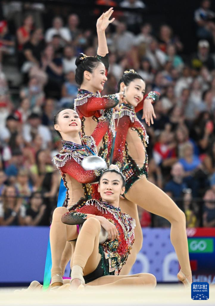 巴黎奥运会丨艺术体操——集体全能：中国队夺冠(图2)