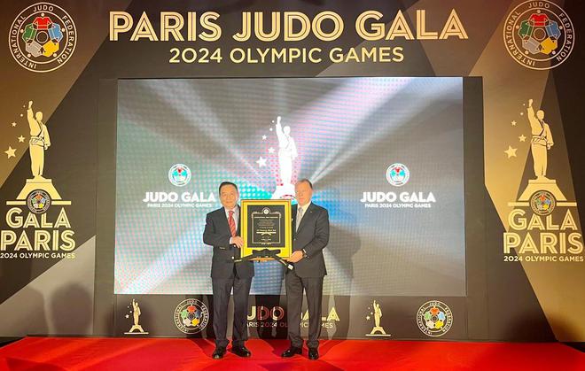 这个山东汉子赢得巴黎奥运会另一块“金牌”(图3)