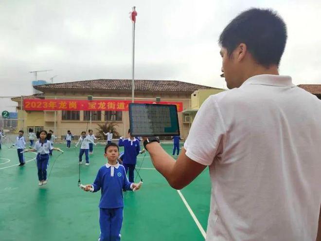 千林山小学：智慧+创意让“每天一节体育课”高质量落地