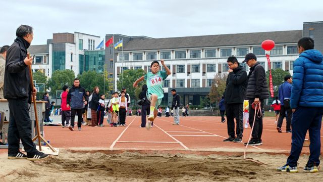歙县2024年小学生田径运动会落下帷幕(图2)