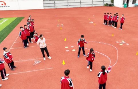 每天一节体育课身心健康看得见(图5)