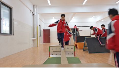 每天一节体育课身心健康看得见(图4)