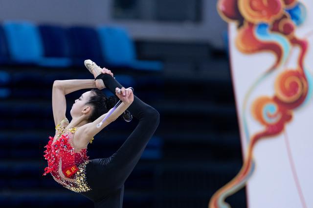 完美体育网站体育）艺术体操——全国青少年冠军赛：少年A组个人赛赛况(图9)