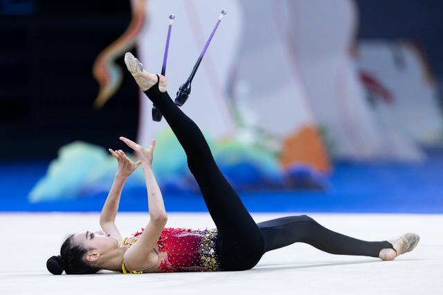 完美体育网站体育）艺术体操——全国青少年冠军赛：少年A组个人赛赛况(图13)