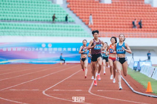 完美体育网站中国中长跑年度十强2024回顾(图20)