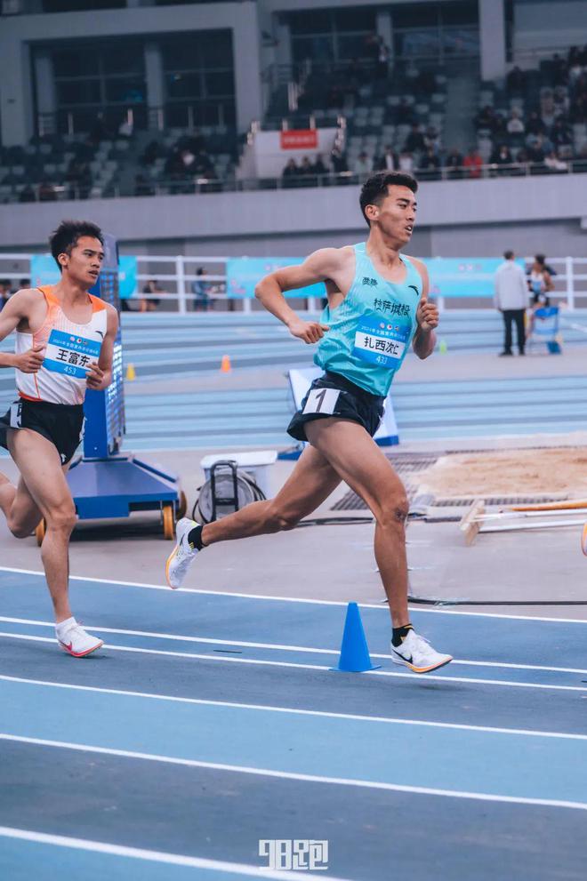 完美体育网站中国中长跑年度十强2024回顾(图9)