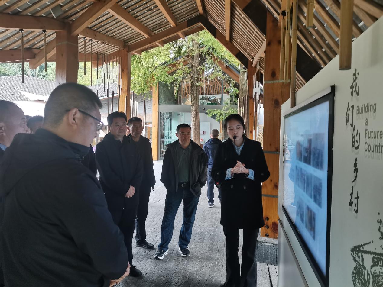 陕西省吴起县组织农技人员及优秀高完美体育网站素质农民赴成都农业培训(图6)