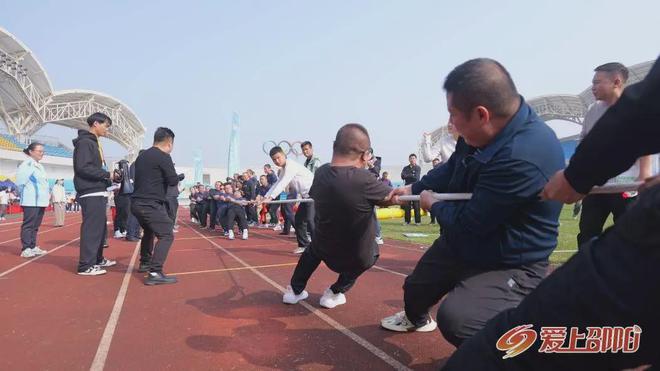 完美体育网站湖南省第五届社区运动会邵阳赛区选拔赛在市体育中心举行(图3)