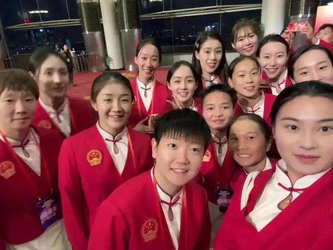 前体操运动员吴柳芳再被封瞬间掉粉600万抖音副总裁亲自回应(图19)