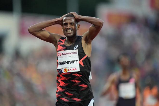 世界、亚洲、国内中长跑最好成绩2024年度(图18)