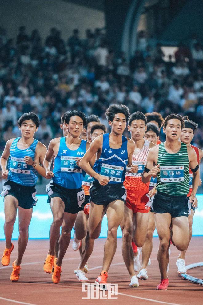 世界、亚洲、国内中长跑最好成绩2024年度(图32)