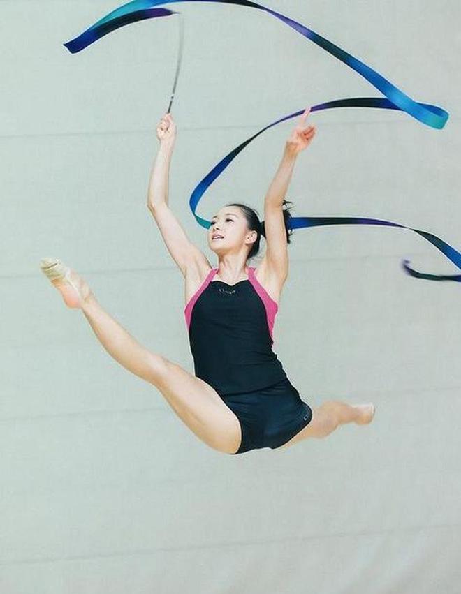世界体操界10大美女中国4人韩国3人日本2人第一没争议！(图20)