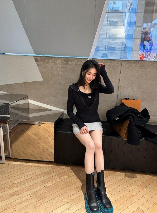 世界体操界10大美女中国4人韩国3人日本2人第一没争议！(图41)