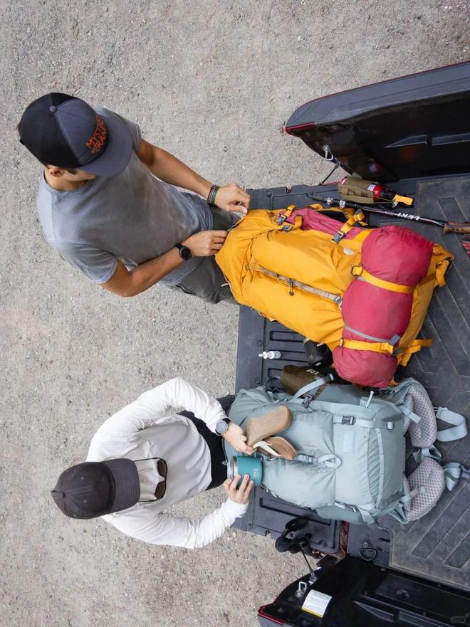 男子穿越鳌太线失联多日获救；恩施大峡谷引入外骨骼“机器腿”犀牛说完美体育(图18)