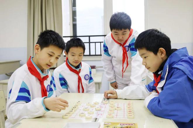 教育完美体育网站“动能”全开校园活力“满格”！(图4)