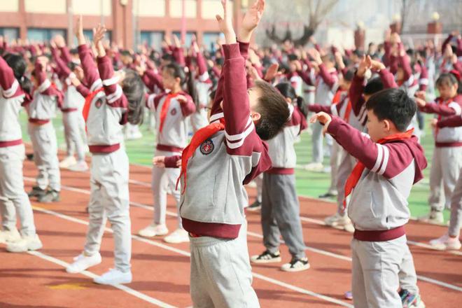 教育完美体育网站“动能”全开校园活力“满格”！(图8)