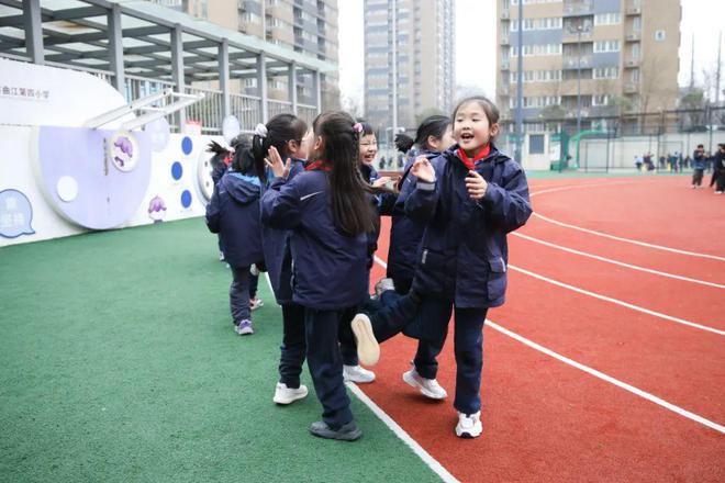 教育完美体育网站“动能”全开校园活力“满格”！(图11)