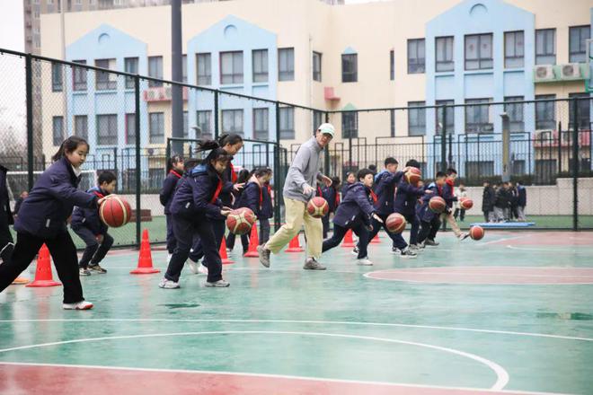 教育完美体育网站“动能”全开校园活力“满格”！(图12)