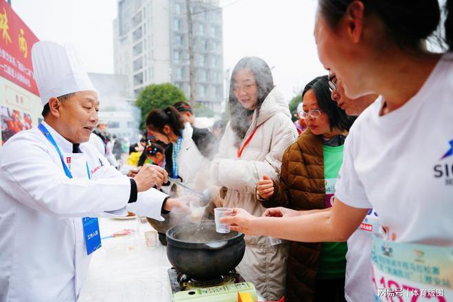 2024雅安雨城半程马拉松赛暨“跑遍四川”（雅安站）鸣枪开跑(图7)