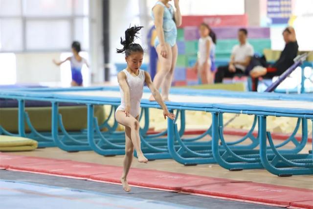 主动求变取长补短上海体操队引进外教助力备战全运(图3)