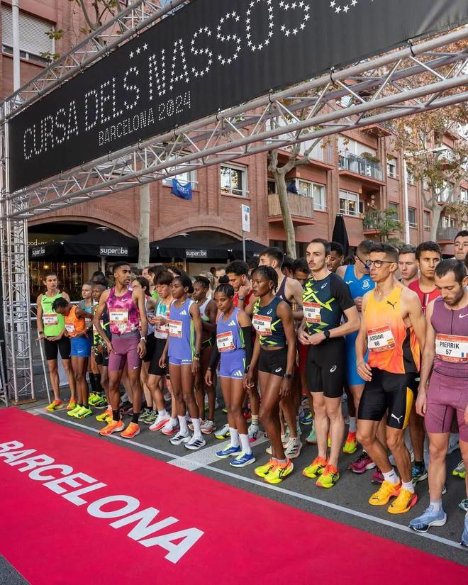 新一代长跑女王！“微笑刺客”切贝特完美体育网站(图2)