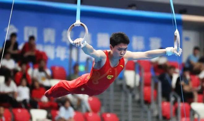 桂林又出体操冠军了！16岁少年惊艳全球(图3)