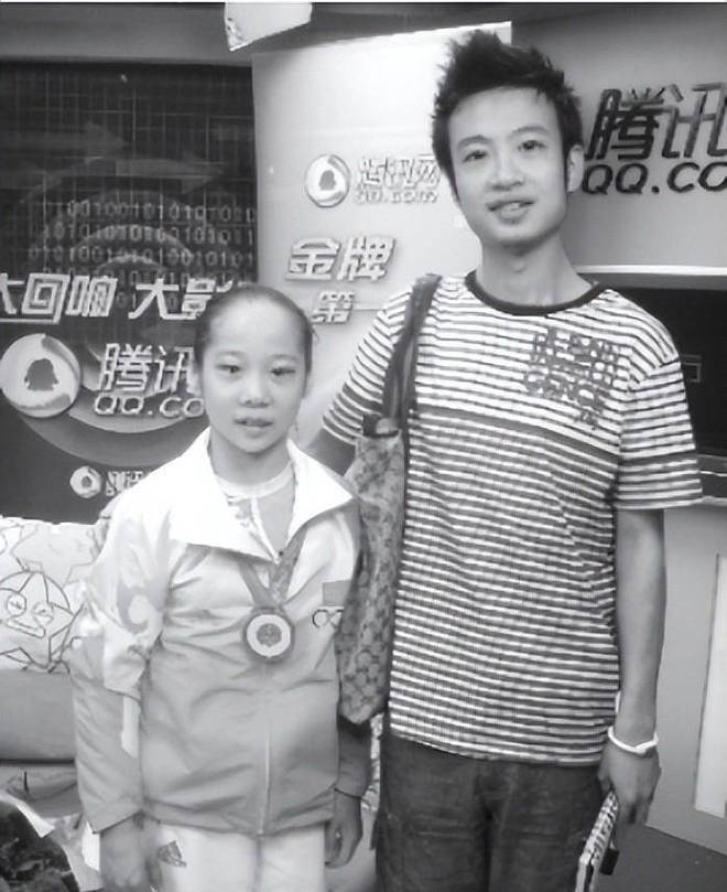 身高仅1米37的奥运冠军20岁迎来二次发育退役多年她过得如何(图5)