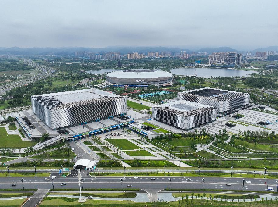 完美体育网站神州答卷丨从“大运之城”到“世运之城”成都“以赛营逐梦启航(图4)