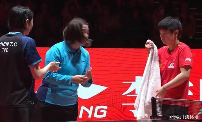 孙颖莎7胜1负晋级！以3-1战胜简彤娟国乒女单晋级第1人(图2)