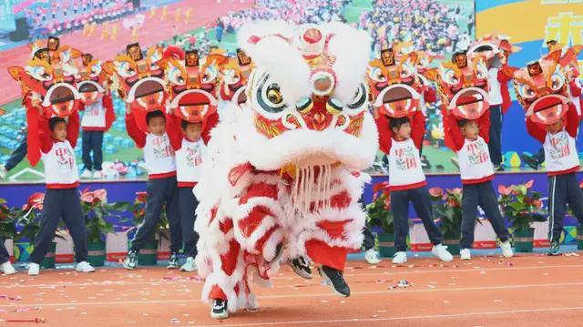 四川天府新区锦江小学悦享运动启航未来(图6)