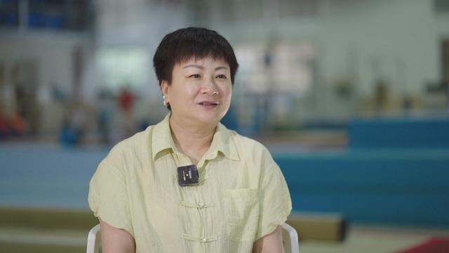 长沙伢子张博恒奥运会摘银：小时候爱哭鼻子如今作为体操队长完美体育登上领奖台(图2)
