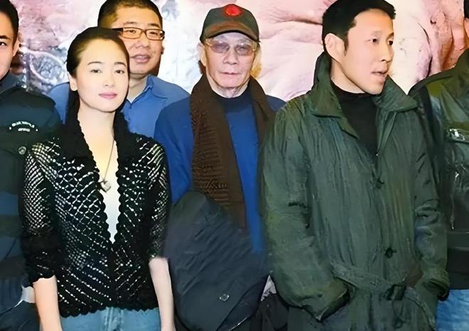 谁也没想到“绯闻不断”的女神左小青因完美体育网站为段奕宏再次爆红(图11)