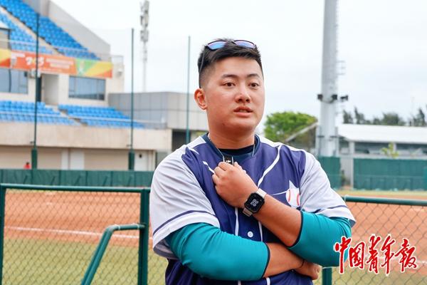 小小棒垒球挥出新天地(图8)