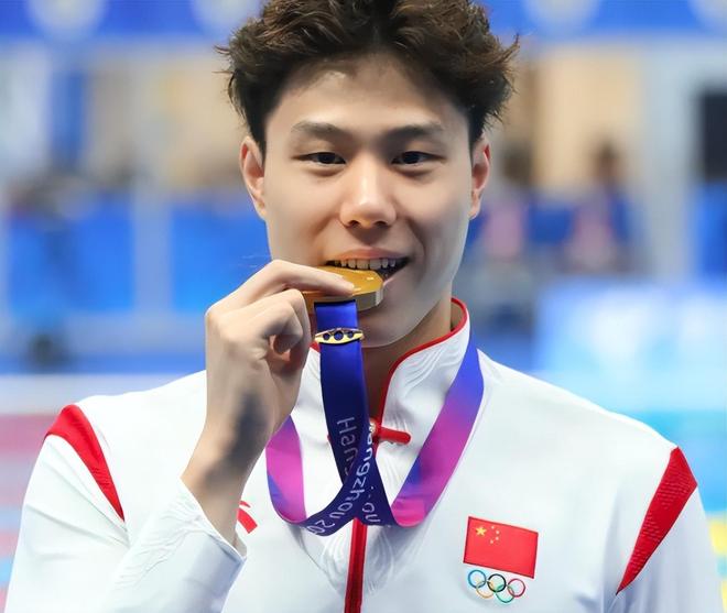 2025十佳运动员出炉：全红婵落榜孙颖莎位列第四他意外上榜(图5)