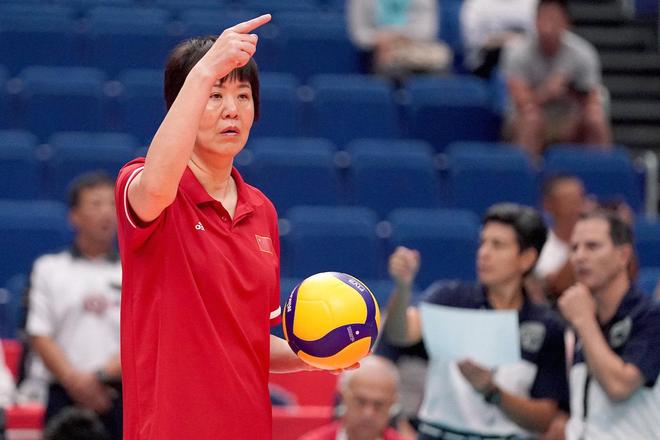 央视发文！高调官宣64岁郎平喜讯网友：恭喜终于等到了这一天(图35)