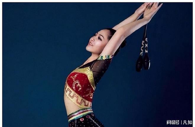 命苦的体操女神：遭富豪丈夫背叛儿子眼睁睁被抢最终净身出户完美体育(图19)