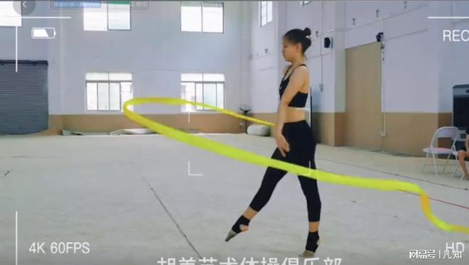 命苦的体操女神：遭富豪丈夫背叛儿子眼睁睁被抢最终净身出户完美体育(图21)