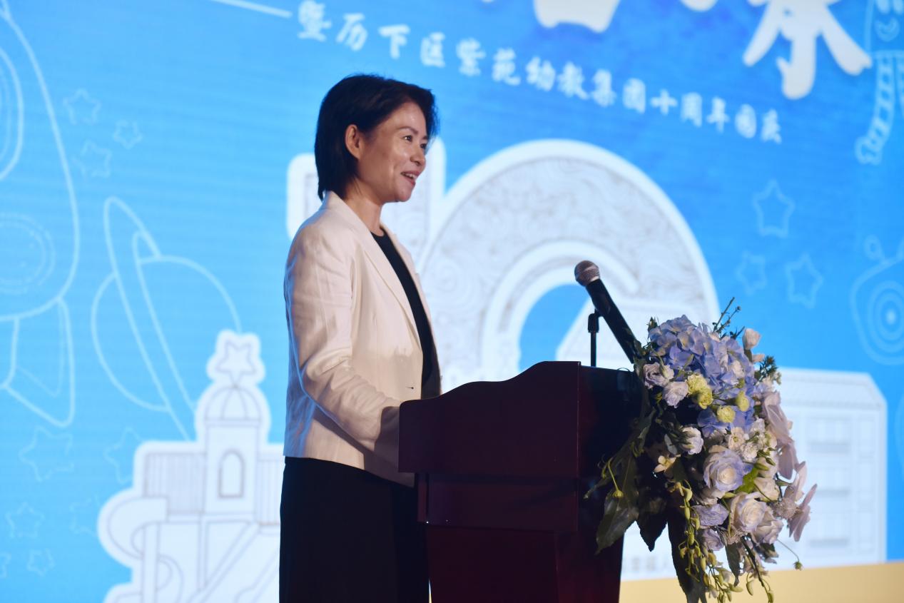 赴一场画展之约！历下区紫苑幼教集团举行十周年园庆活动