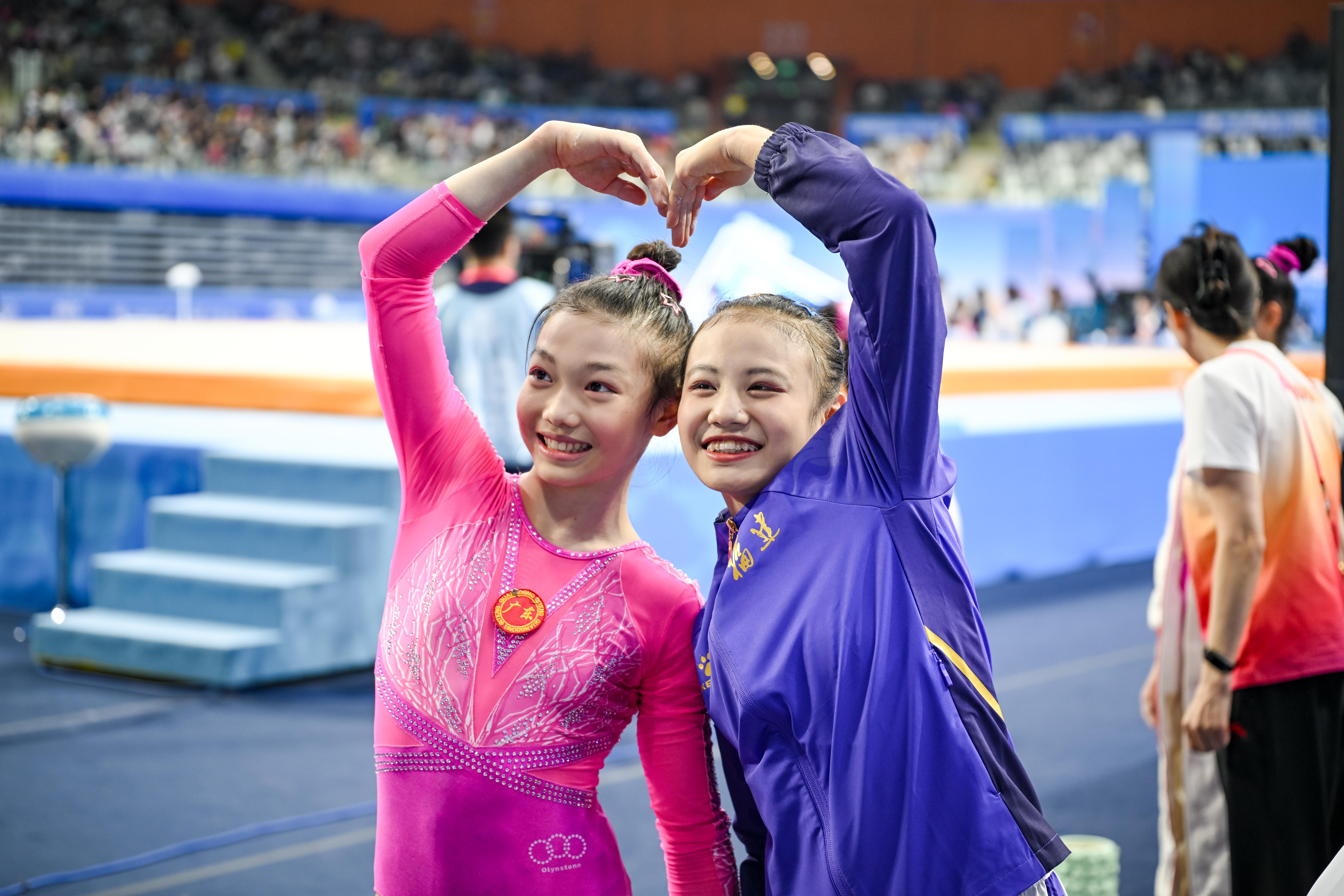 十五运会·人物广东体操“小花”柯沁沁夺冠之后：我想成为世界冠军参加奥运会完美体育网站(图3)