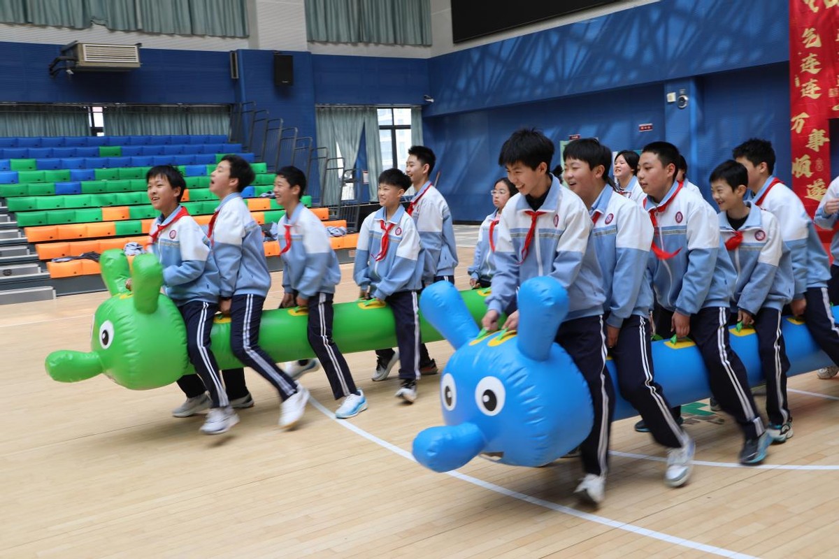 完美体育网站浐灞国际港：校园新程多元绽放立德树人聚力前行(图5)