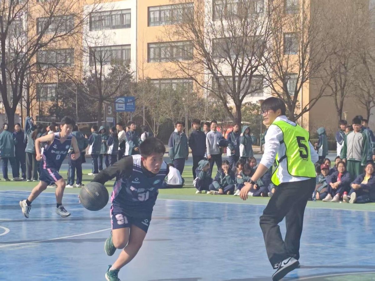 完美体育网站浐灞国际港：校园新程多元绽放立德树人聚力前行(图7)