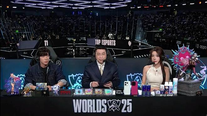 跨界体操世界冠军张博恒现身英雄联盟世界赛嘉宾席完美体育(图1)