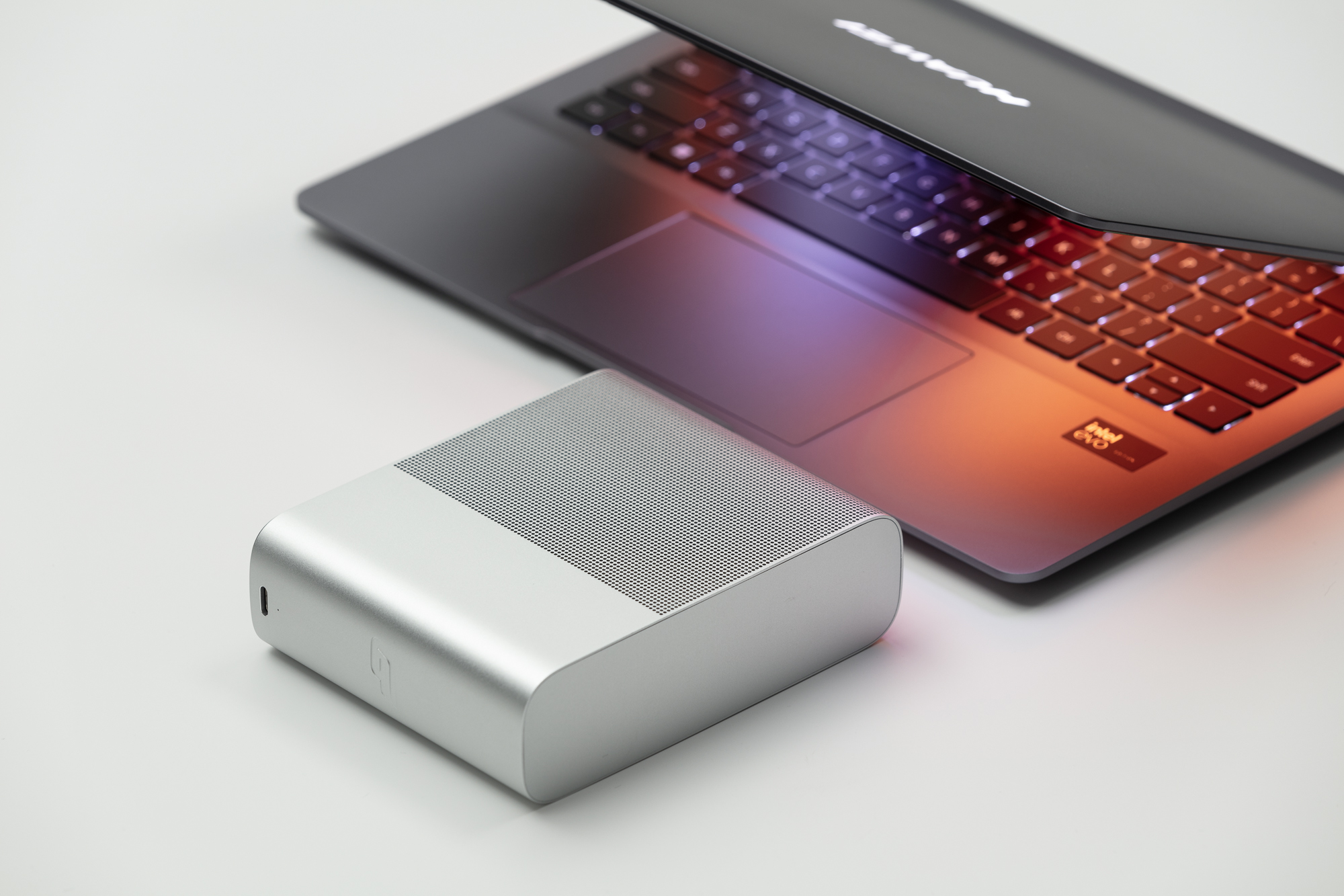 完美体育超能星光派对华为MateBookGT14进校园凭实力迎接挑战(图9)