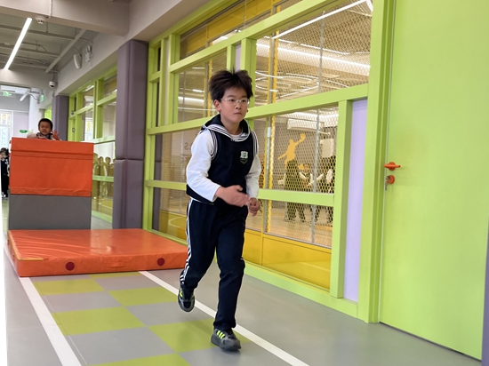 创新体育活动这所小学有办法(图3)