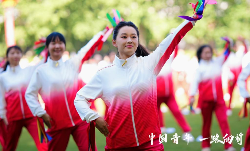 西安交大第六十三届田径运动会开幕(图6)